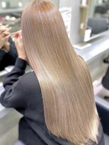 エリーツ(elyts) ハイトーンヘアー