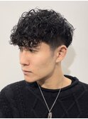 外国人風パーマスペインカールフェードスパイラルパーマ刈り上げ
