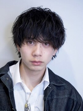 コンフィデンス 新宿3rd(confidence) メンズ黒髪パーマスパイラルパーマ緩めパーマツーブロック大人