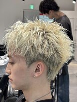 オーシャントーキョー 神戸(OCEAN TOKYO KOBE) ホワイトブロンドスパイキーショート