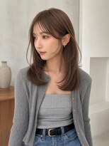 フォト 新宿三丁目(foto)&nbsp;髪質改善縮毛矯正くびれレイヤー顔まわりカット地毛風ストレート