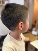 魔女の手仕事&nbsp;爽やか＆清潔感◎すっきり刈り上げキッズショートボウズ