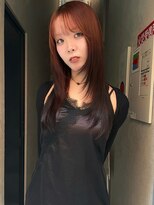 シロ(siro)&nbsp;顔周りレイヤーとレッドブラウンルーツカラー