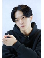 リップス 原宿(LIPPS)&nbsp;韓流''毛流れセンターパート''