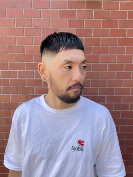 カムレイドフォーライフ(COMRADE 4 LIFE) 担当西村　　クロップ