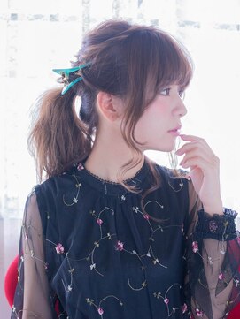 オジコロジ(ojiko.roji) ☆月曜日営業☆ojiko.大人可愛いラフポニーテール