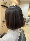 大人ショートボブショートインナーカラー丸みショートカット