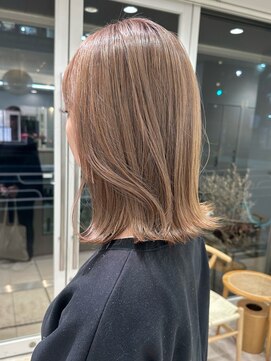 ガーデンヨコハマ(GARDEN YOKOHAMA) こなれミディハイトーンミルクティーベージュ前髪イメチェンボブ