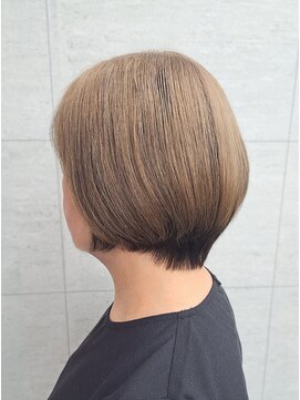 ノミネーション(Nomination) ハンサムショート×アンブレラミルクティー