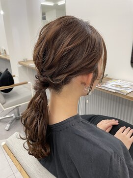 エウ(eu) ローポニー/ヘアセット