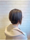 前下がりボブスタイル