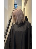 ホワイトベージュ