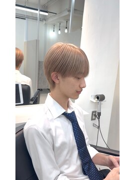 オン(on.) ラウンドマッシュ ミルクティーベージュ