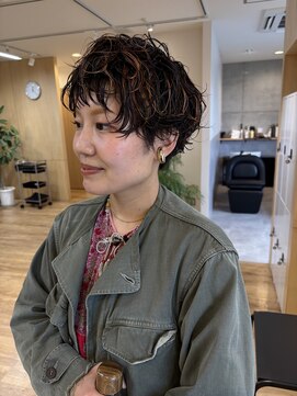 クラフト 福津(CRAFT) マッシュショートにパーマ
