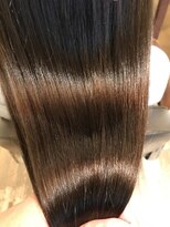 オハナ(ohana)&nbsp;【ohana/表参道】大人かわいいグレージュイルミナカラー