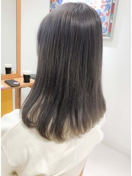 デイズ(days) ラベンダーを入れたツヤ感のあるグレージュカラーがおすすめ