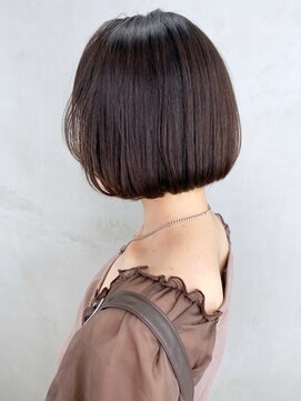 アイティー バイ アルバム 中野店(IT by ALBUM) ナチュラルボブ_クールショートピンクベージュボブルフ_ba308173