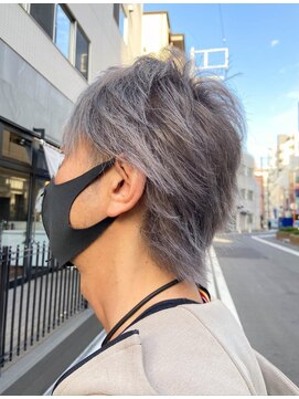 クアトロ グランシュ 川崎店(QUATRO × GranCieux) 【QUATRO川崎】シルバーアッシュ/ハイトーン　谷口星利奈