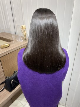 キュア 表参道(CURE) 黒髪/グレージュカラー/ココアベージュ/ヘルシーロング[表参道]