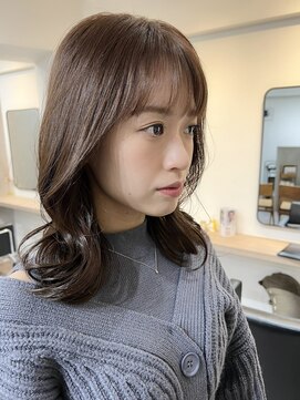 フルール(Fleur) 恵比寿 大人韓国風くびれレイヤー 小顔前髪 オージュア