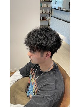 ヴィヴェンテ(VIVENTE.) 縮毛の強い方にも!波巻きパーマ