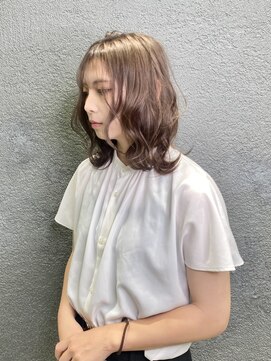 ラヴリア クルメ(LOVERIA KURUME) しっくりベージュカラー