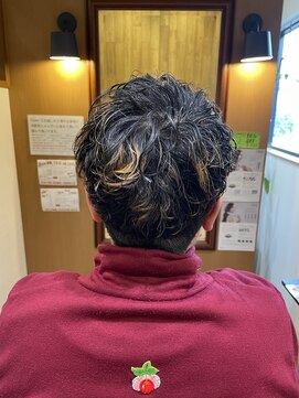 チアー ヘアリラクゼーション(cheer HAIRRELAXATION) 刈り上げマッシュショートパーマスタイル