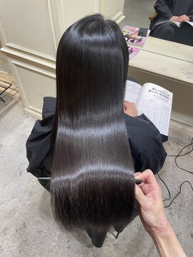 ロロ(ro-ro) 【恵比寿 ro-ro】潤侵保湿で潤艶髪