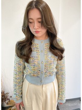 リリ バイ クローバー(lili by CLOVER) アッシュオリーブ/カーキベージュ/レイヤーロング