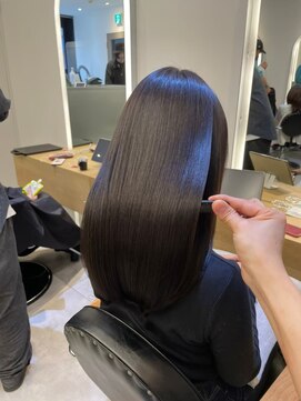 ジーナ 船橋(Zina) 髪質改善*ロングレイヤーグレーベージュ*美髪【Zina船橋】