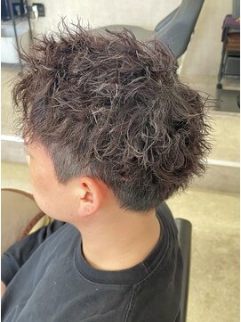 トリコ(ToricO) スパイキーショート×ピンパーマ