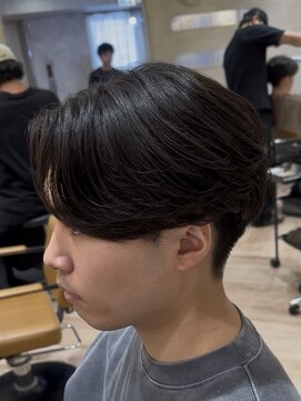 曲がる縮毛矯正専門店 バイ レイズ 名駅(曲がる縮毛矯正専門店 by RAYS) 曲がる縮毛矯正ニュアンス刈り上げセンターパート h