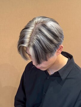 ホワイトローライト