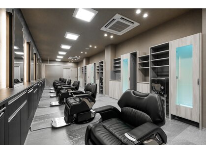 ダンディズム 狸小路本店(DANDIZM)の写真