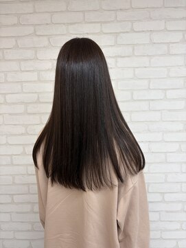 シャロン(Sharon) ロングヘア/ストレートヘア