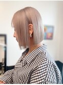 O-TETEハイトーンミルクティカラーボブ小倉戸畑