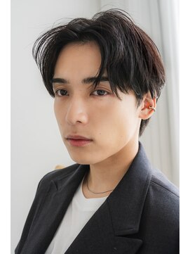 ロウ 銀座(RAW) ラウンドマッシュ　毛流れセンターパート　銀座