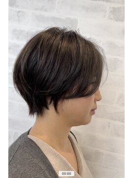 laf  hair ハイライト/髪質改善/白髪ぼかし【4月下旬 NEW OPEN（予定）】 【ヒロシ】丸みハンサムショート