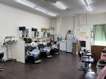 おおらか 朝日町店の雰囲気（シャンプー台が3つ！待たされることがない！）