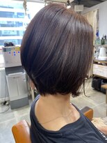 トランクヘアデザイン 大宮(TRUNK hair design)&nbsp;大人可愛い丸みショートボブ｜艶髪ブラウン