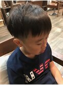 刈上げくん後ろはどんぐり♪
