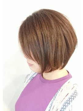 アイ アム ヘアアンドリラックス(i am hair&relax) 前下がりボブ