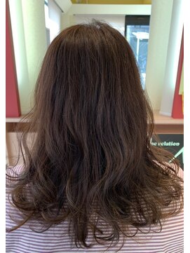 ミズグラート(Ms. grato) ニュアンスハイライトでエアリーウェーブ