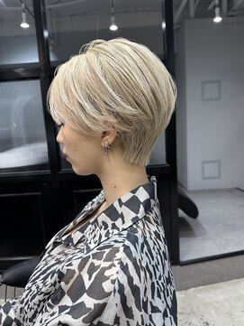 エトラ 渋谷店(etora) ハイトーンショート ブロンドカラー