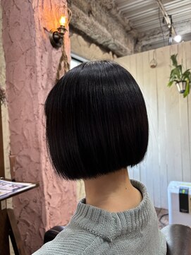 ロッソバイアルター 鎌取(ROSSO by aL-ter) 【黒髪/ボブルフ/ネビージュ/小顔/ワンレン】石橋