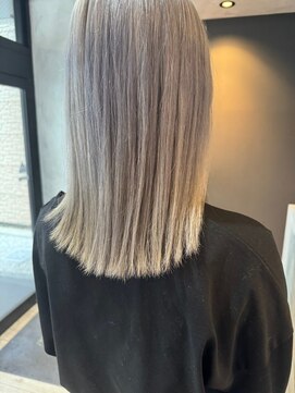 ルミヘアー 金沢駅西口店(Lumi hair) ★ハイブリーチ/ハイトーンカラー/くすみベージュ/金沢駅西