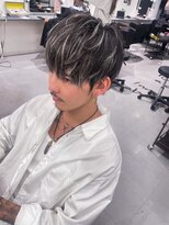 メンズサロン キング 梅田店(Men’s salon K!ng)&nbsp;波巻きツイストスパイラルパーマ/フェザーパーマ/眉毛/メンズ