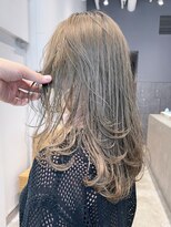 シオン(shion)&nbsp;顔周りレイヤー韓国ヘア美髪ロングホワイトグレージュ_ba378773