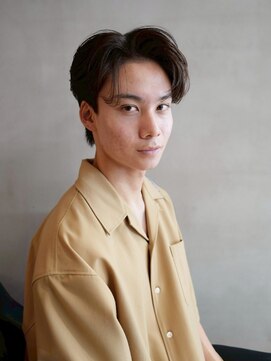 ニコ トウキョウ ロジック(nico TOKYO Logic) フェザーパーマニュアンスパーマメンズセンターパート襟足あり