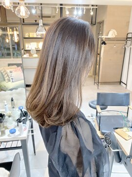 美容室 ツリー(Tree) ノンブローでおさまる大人スタイル『Tree hairsalon 』本厚木